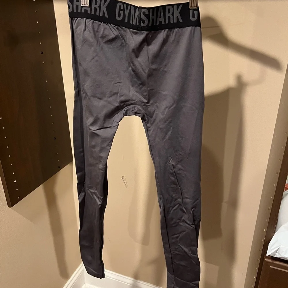 Gymshark Black and Gray Activewear